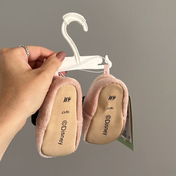 H&M Disney Baby Soft Appliqué Slippers Pink Size US 1-2/EU 16-17 NWT - Picture 7 of 8